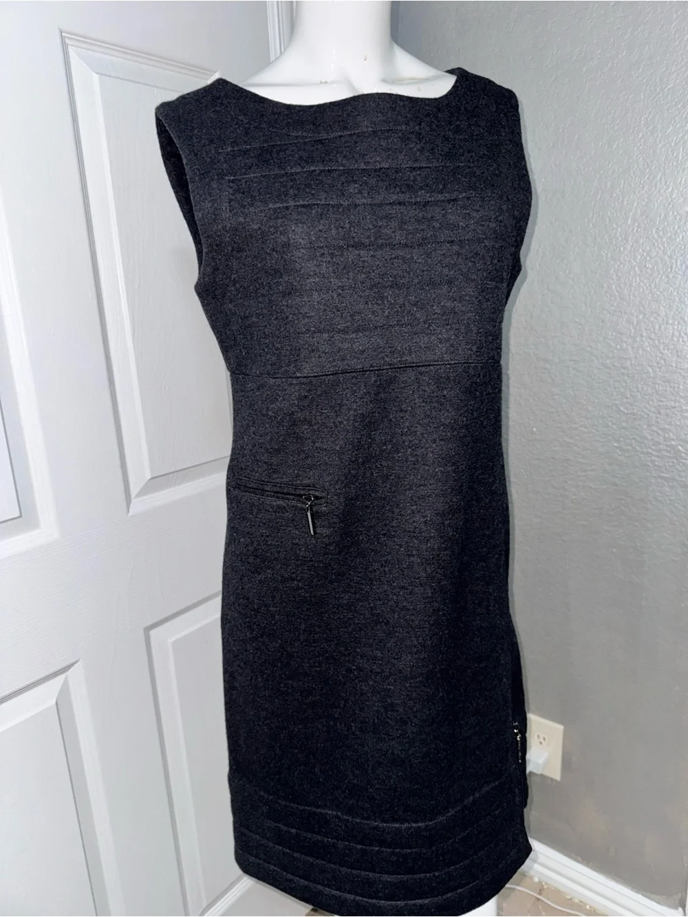 Tory Burch Reign Charcoal Gray Sleeveless Sheath Dress